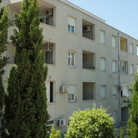 Apartment Tina Split